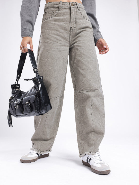 Barrel Fit Panelling Frayed Jeans