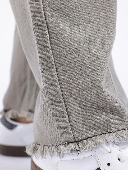 Barrel Fit Panelling Frayed Jeans