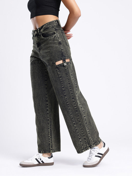 Cut Out Detail Baggy Fit Jeans