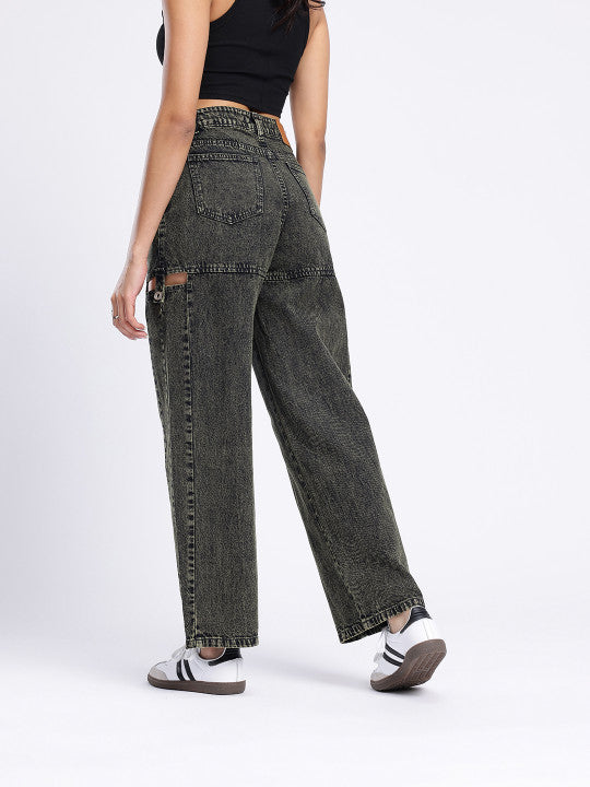 Cut Out Detail Baggy Fit Jeans
