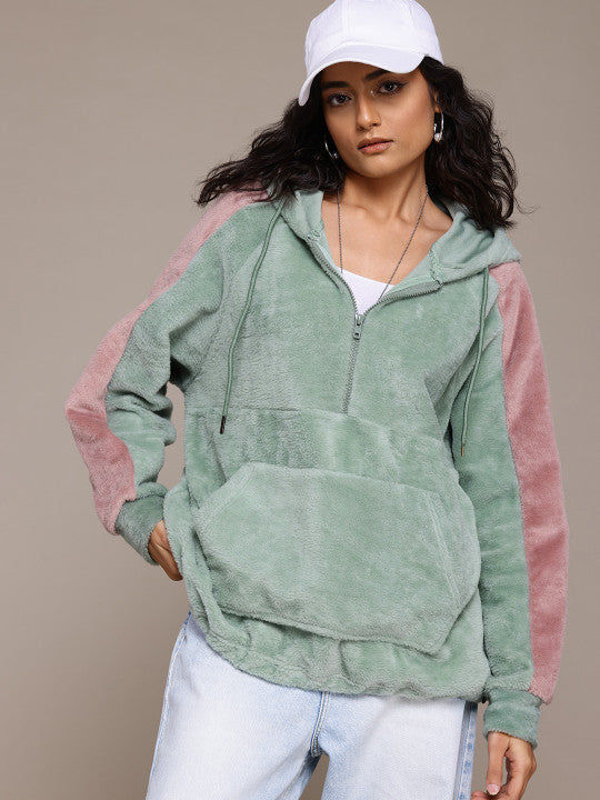 Hooded Fleece Sweatshirt
