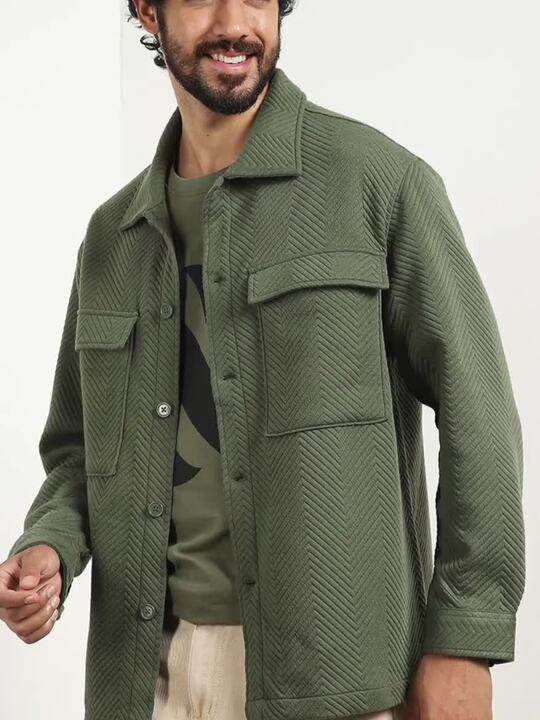 Men Relaxed Spread Collar Textured Shirt