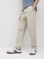 Men Relaxed Fit Mid-Rise Chinos Trousers