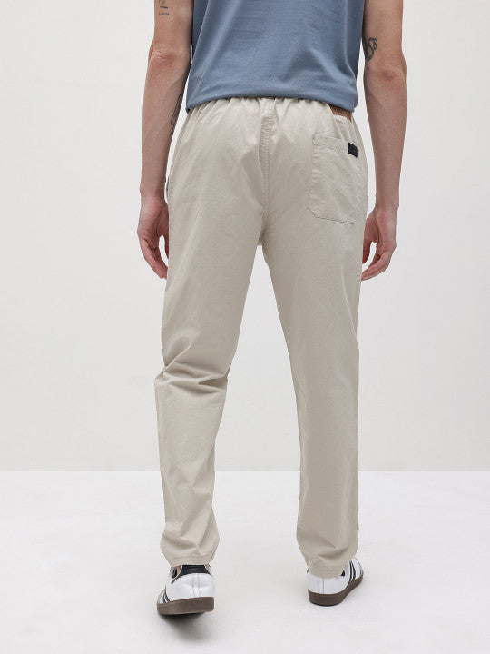 Men Relaxed Fit Mid-Rise Chinos Trousers