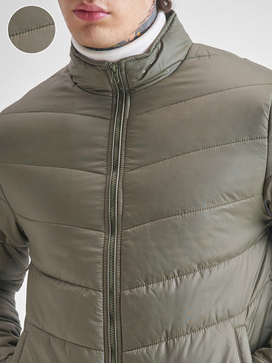 Men Solid High Neck Puffer Jacket