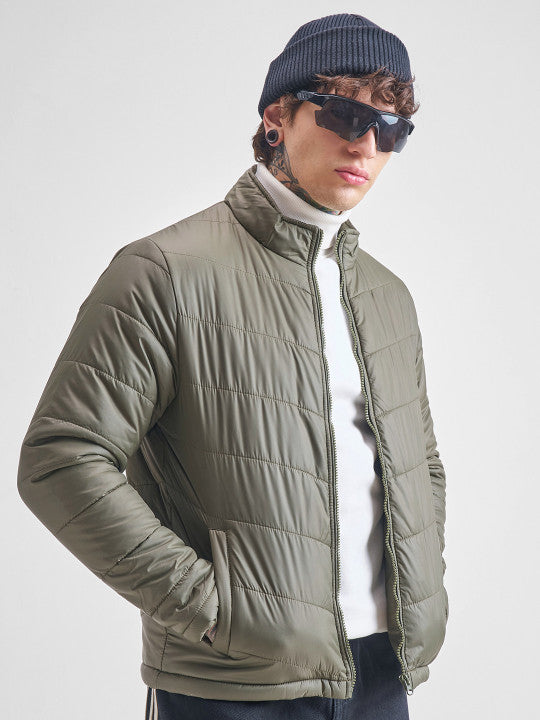Men Solid High Neck Puffer Jacket