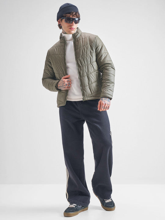 Men Solid High Neck Puffer Jacket